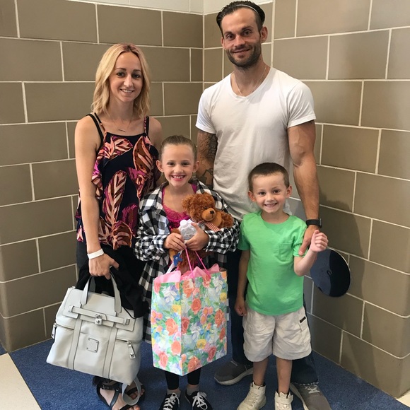 Meet your Posher, Evelyn - Picture 1 of 1